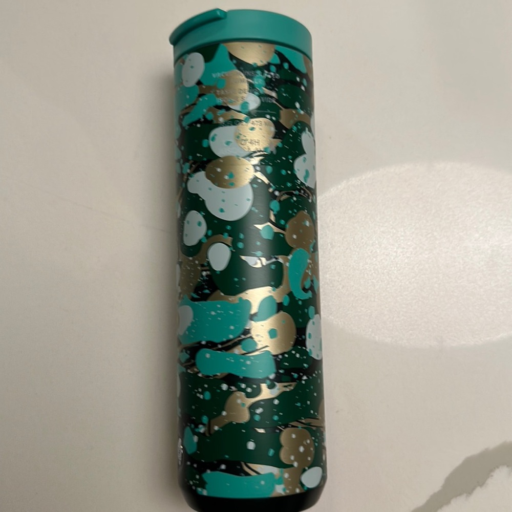 Starbucks Winter Vacuum Insulated Tumbler, 16 oz capacity